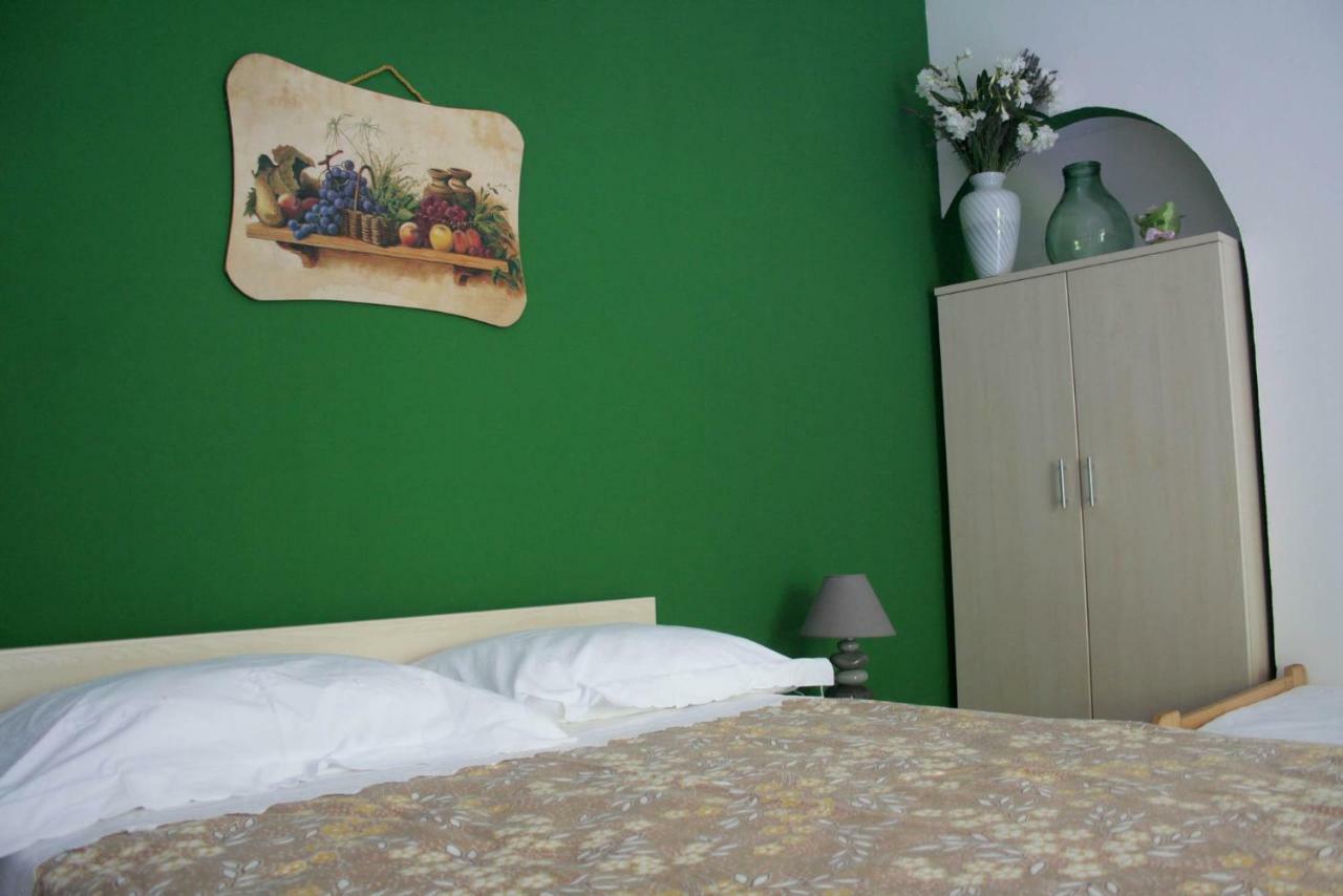 Agriturismo Parco Dai Nonni イスキテッラ エクステリア 写真